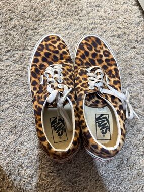 Vans Leopard Print Low-Top Sneakers - Brown/Black/White